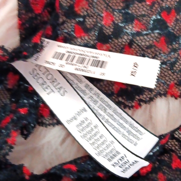 Brand New Victoria's Secret LOW WAIST Thong-XS - Picture 3 of 4